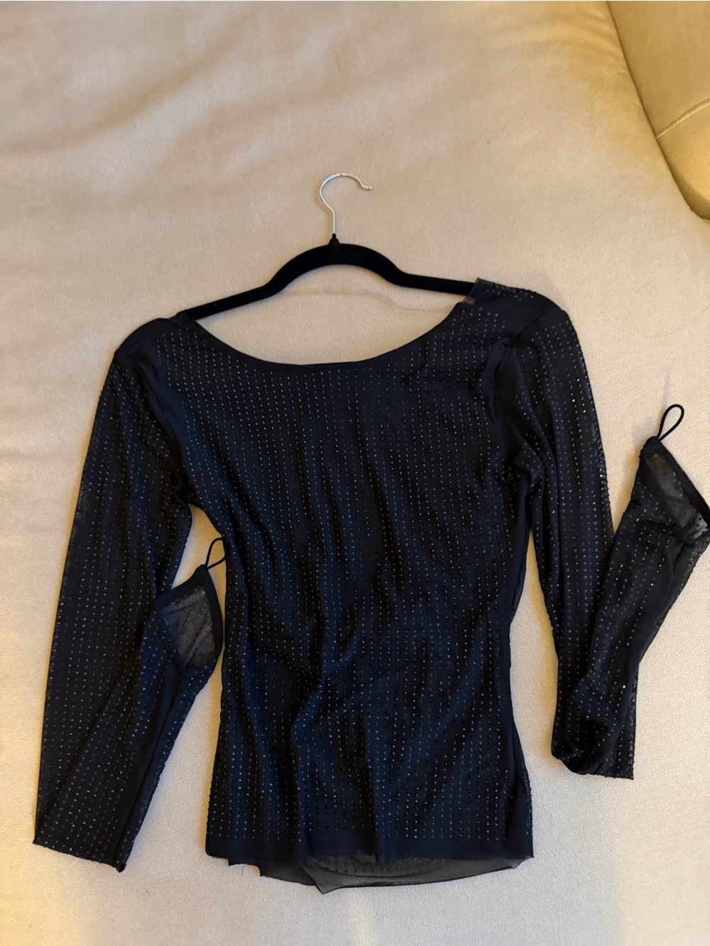 OW Collection MESHA Rhinestone Blouse - Picture 4 of 5